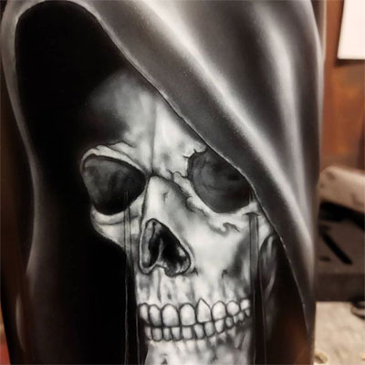 Skull Airbrush von Stephan Respect bei Instagram